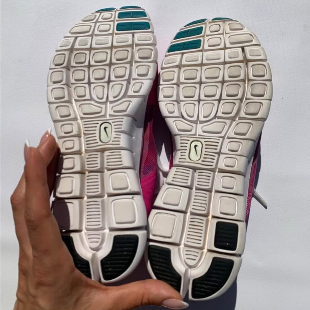 Nike Free Run 3 Running Shoes – Women’s Bold Hot Pink – Size EU 39 / US 8 - Picture 4 of 5